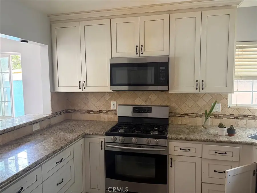 5767 Saint Clair, Valley Village, CA 91607 - #2