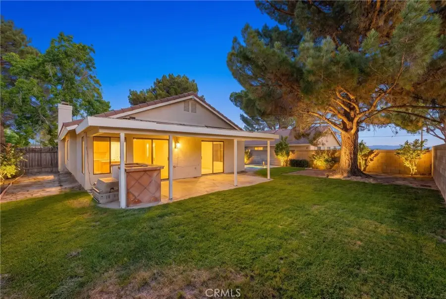 43552 Yew Street, Lancaster, CA 93536 - #2