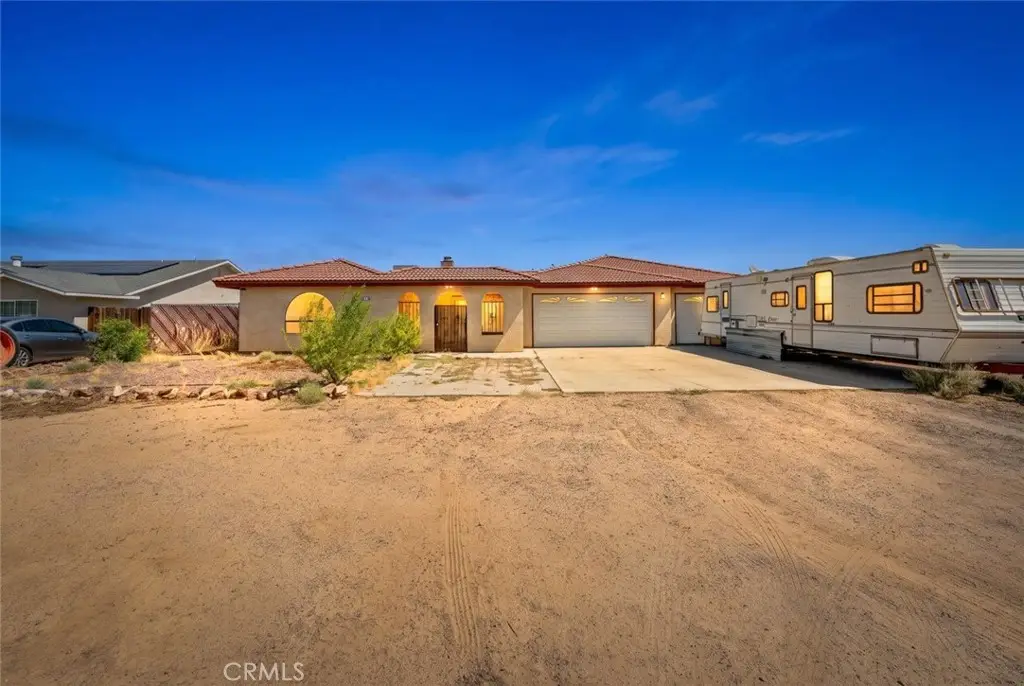 9121 Grove Avenue, California City, CA 93505 - #1