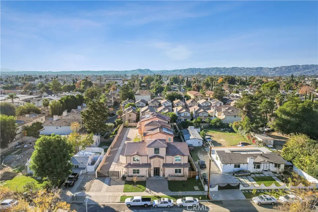 7329 Kelvin, Winnetka, CA 91306 - #1