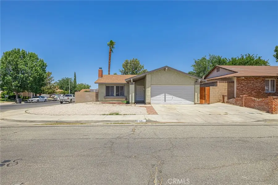 601 Curve, Lancaster, CA 93535 - #3