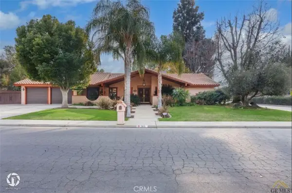 7611 De Colores Court, Bakersfield, CA 93309