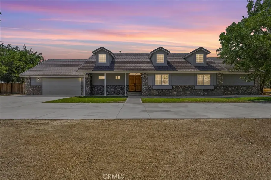 5653 Willow Avenue, Rosamond, CA 93560 - #2