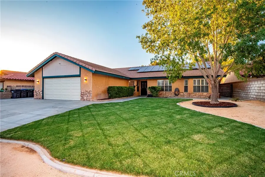 2111 W Avenue J12, Lancaster, CA 93536 - #2