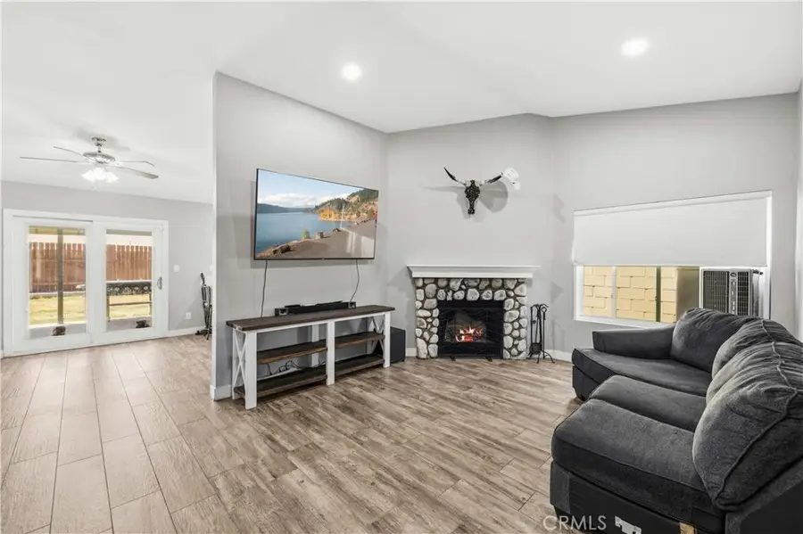 2050 Matthew Avenue, Rosamond, CA 93560 - #2