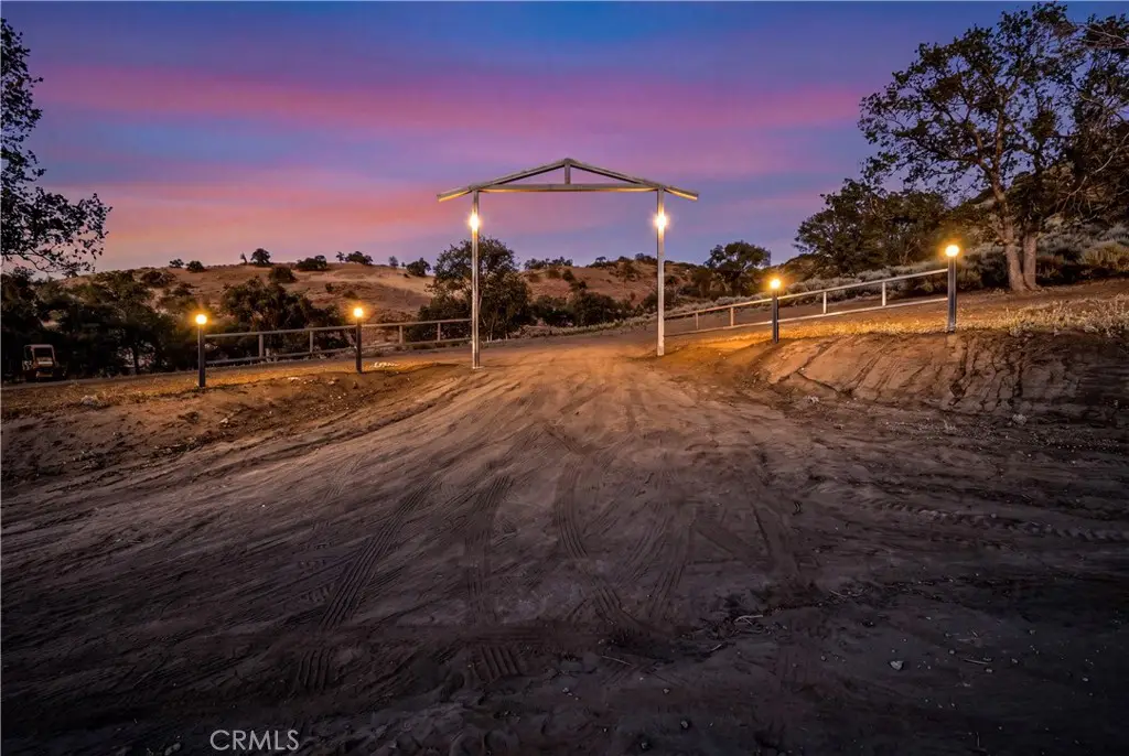 0 Chalet, Tehachapi, CA 93561 - #1