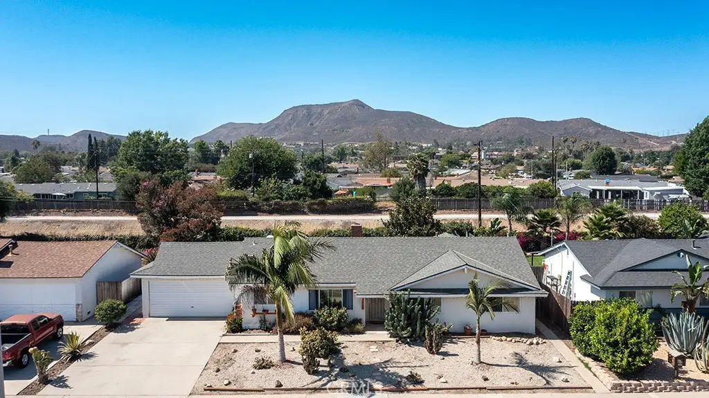 3013 Michael Drive, Newbury Park, CA 91320 - #1