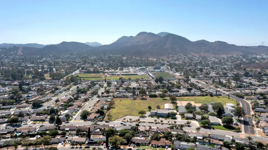 3013 Michael Drive, Newbury Park, CA 91320 - #2
