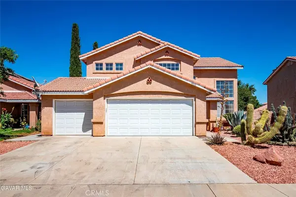 44126 Sunmist Court, Lancaster, CA 93535