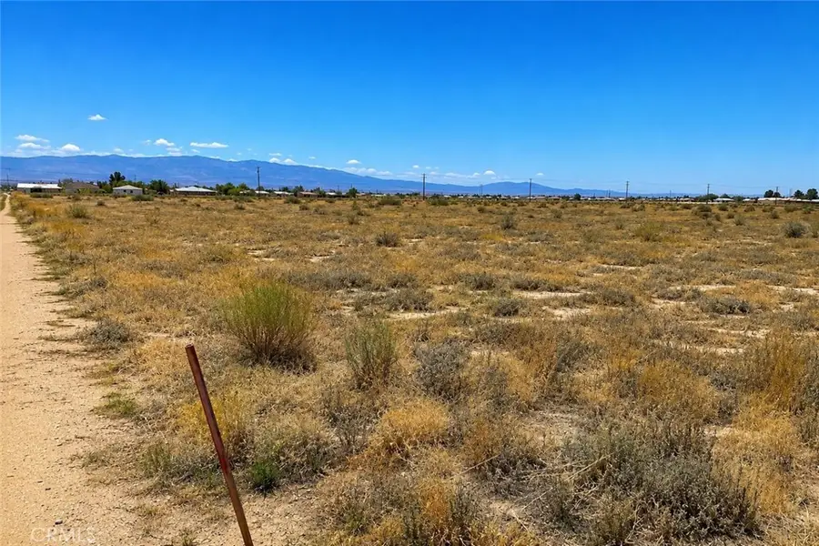 5 Mojave Tropical, Rosamond, CA 93560 - #2