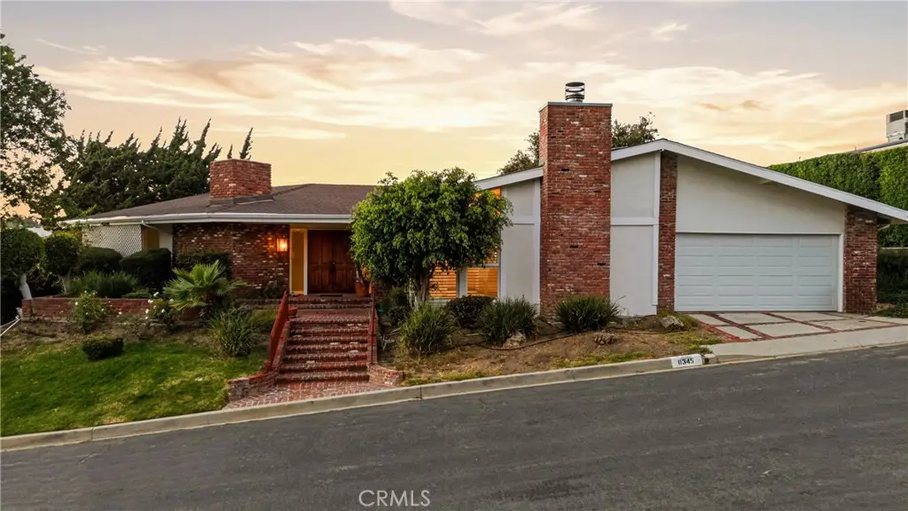 11345 Dona Lola Drive, Studio City, CA 91604 - #1