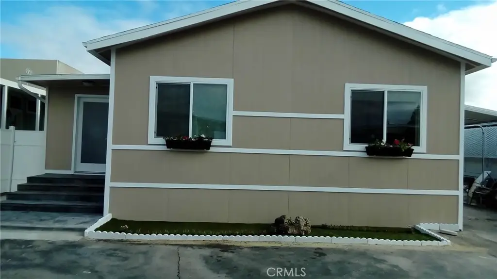 8901 Eton Avenue #11, Canoga Park, CA 91304 - #1