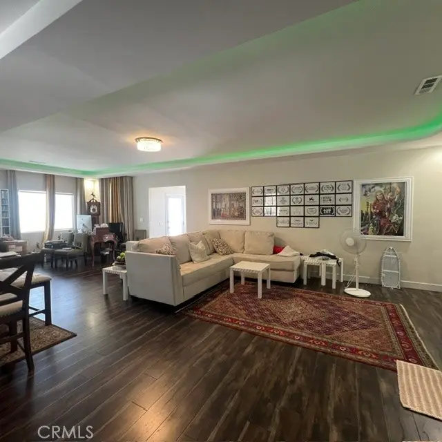 8901 Eton Avenue #11, Canoga Park, CA 91304 - #3