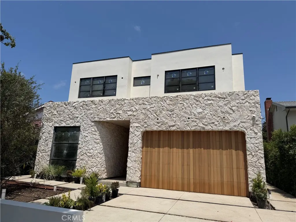11931 Pacific, Los Angeles, CA 90066 - #1