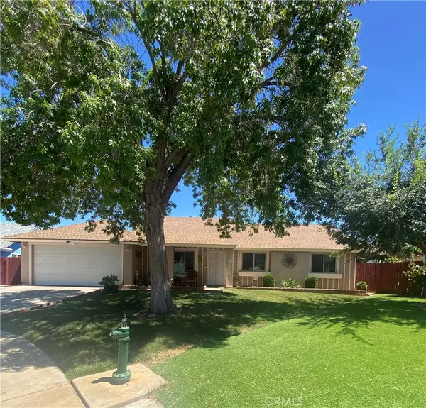 37416 17th E, Palmdale, CA 93550