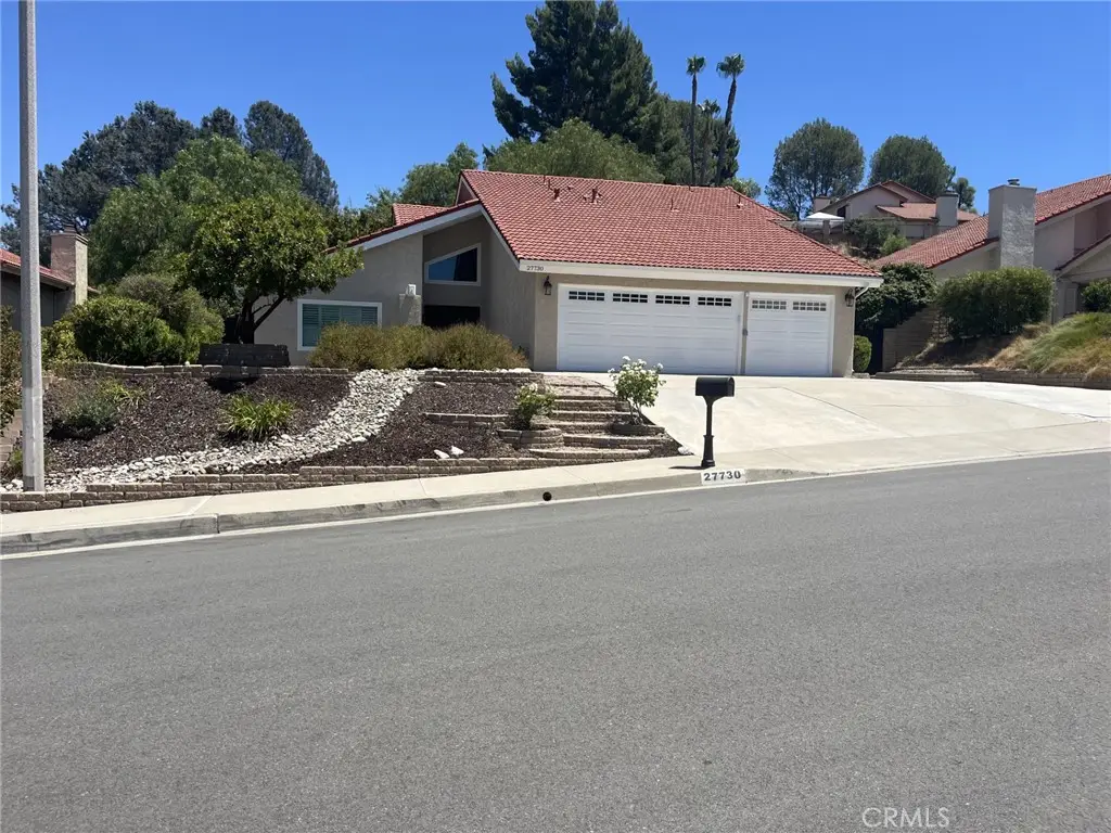 27730 Sutters Pointe, Saugus, CA 91350 - #1