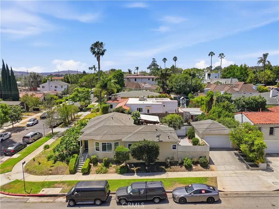 9056 Airdrome Street, Los Angeles, CA 90035 - #2