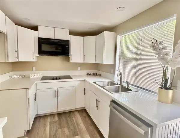 3102 E Avenue Q13, Palmdale, CA 93550
