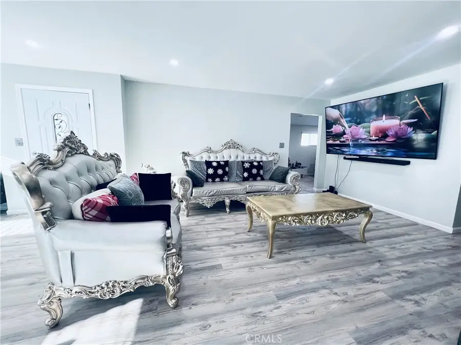 23777 Mulholland Hwy Spc 9, Calabasas, CA 91302 - #2