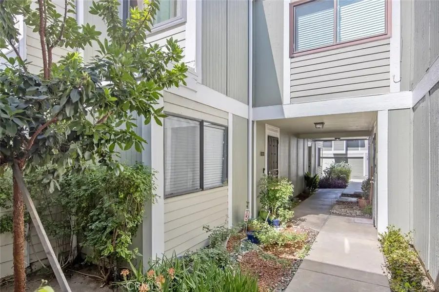 27068 Hidaway #7, Canyon Country, CA 91351 - #3