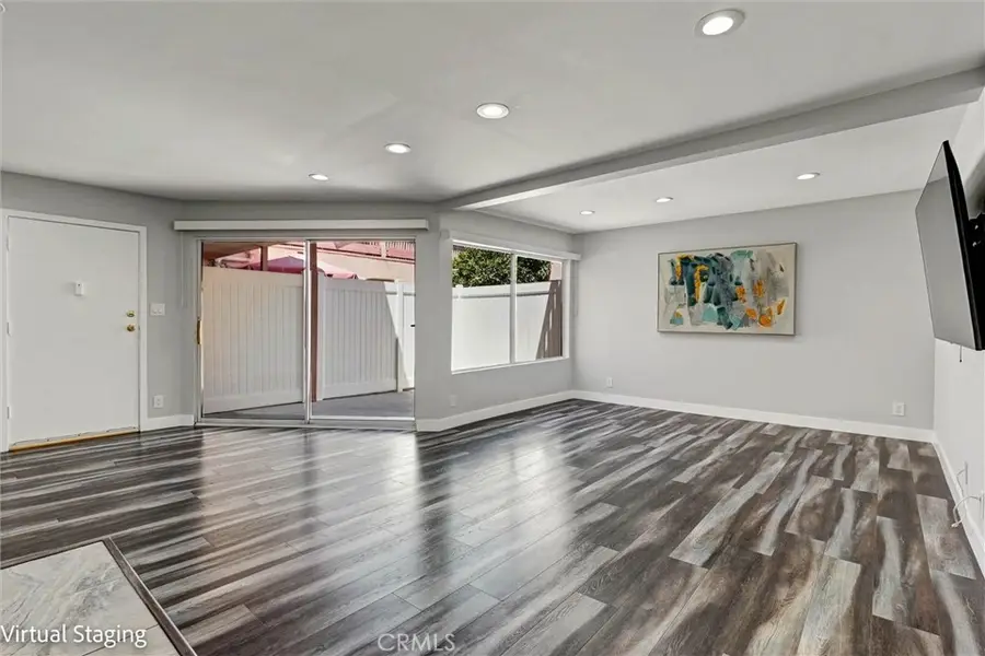 7924 Woodman Avenue #22, Panorama City, CA 91402 - #3