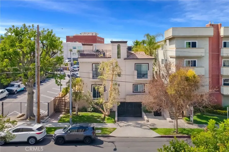4325 Stern Avenue, Sherman Oaks, CA 91423 - #2