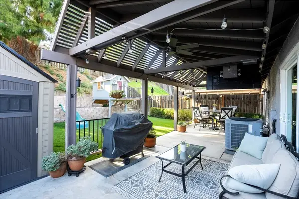 28291 Bockdale Ave., Canyon Country, CA 91387