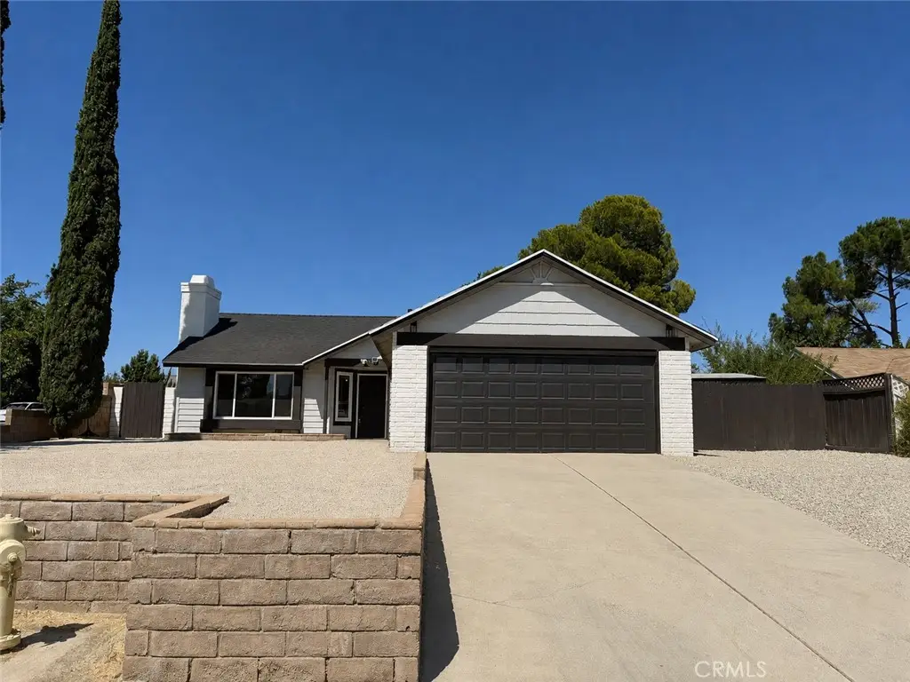 37007 Via Del Rio, Palmdale, CA 93550 - #1