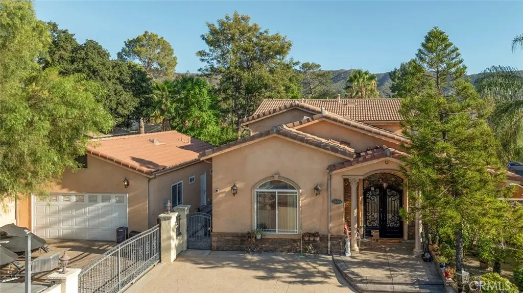 10610 Oak Tree, Sunland, CA 91040 - #1