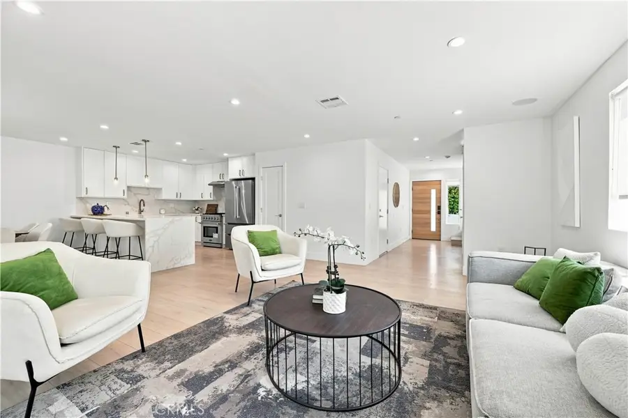13369 W Cellest Parkway, Pacoima, CA 91331 - #2