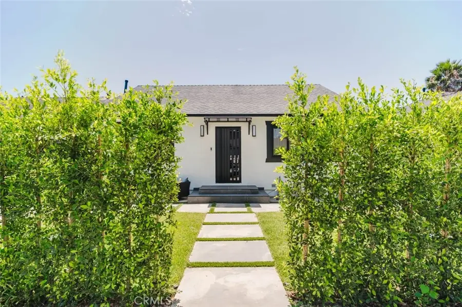 10414 Tiara Street, North Hollywood, CA 91601 - #2