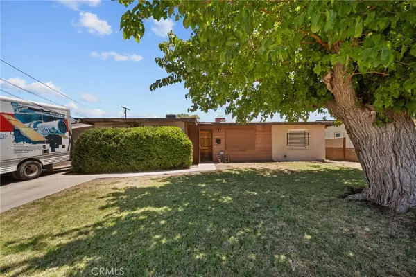 44420 3rd Street E, Lancaster, CA 93535