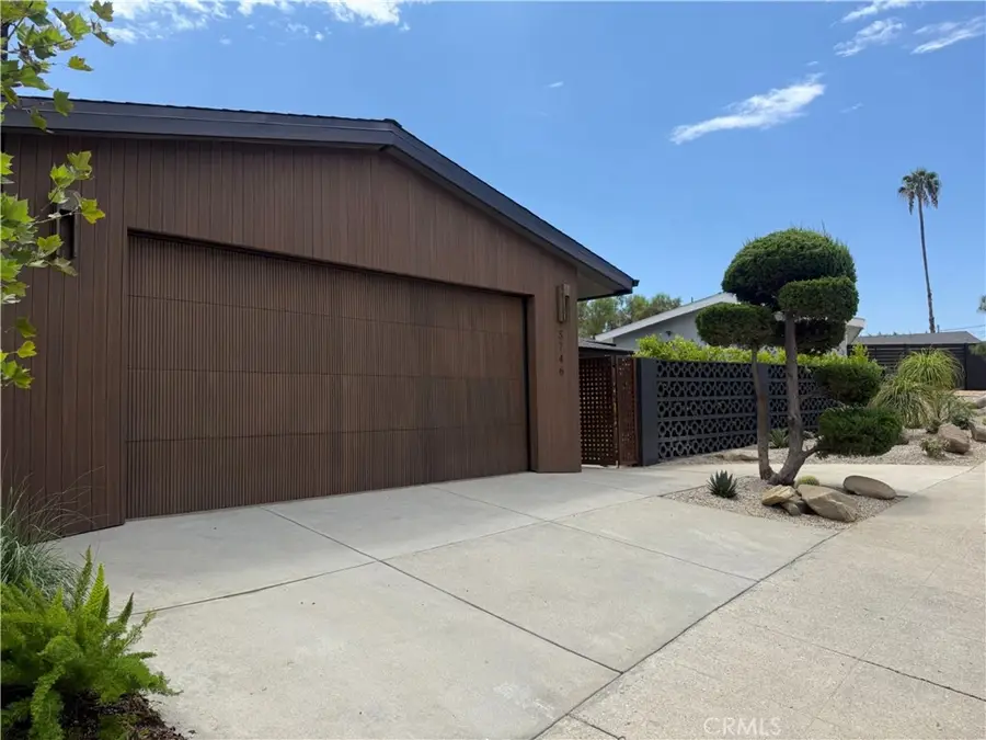 5746 Mcdonie Avenue, Woodland Hills, CA 91367 - #2