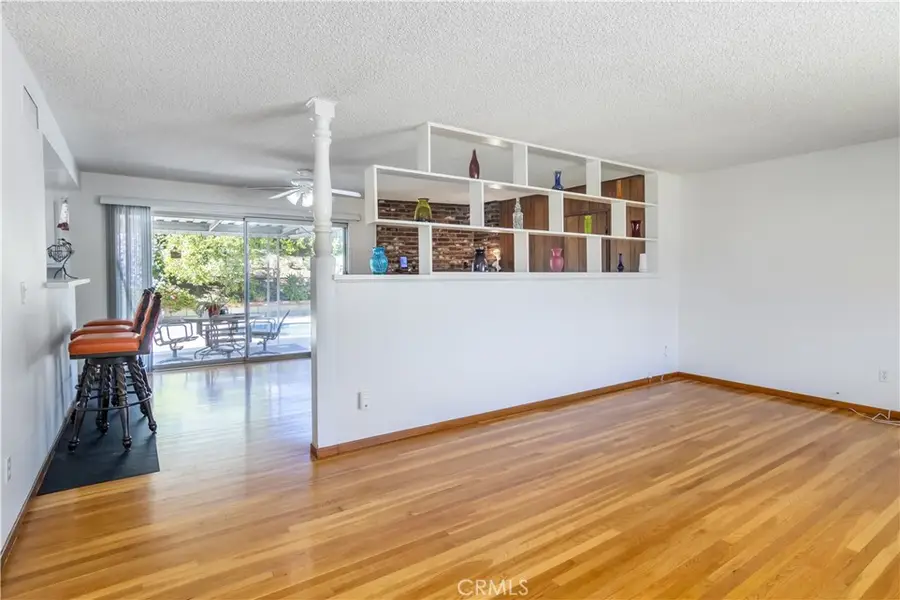 11543 Swinton Avenue, Granada Hills, CA 91344 - #2