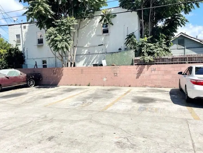 4240 Figueroa Street, Los Angeles, CA 90037 - #2