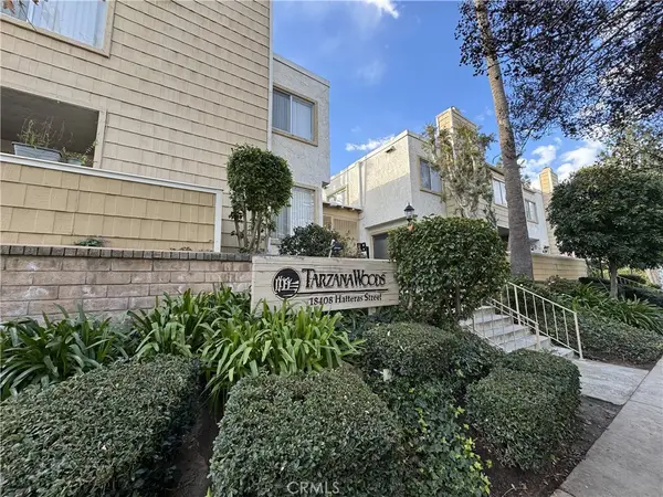18408 Hatteras, Tarzana, CA 91356