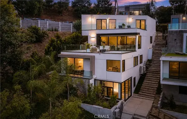 5170 Medina Road, Woodland Hills, CA 91364