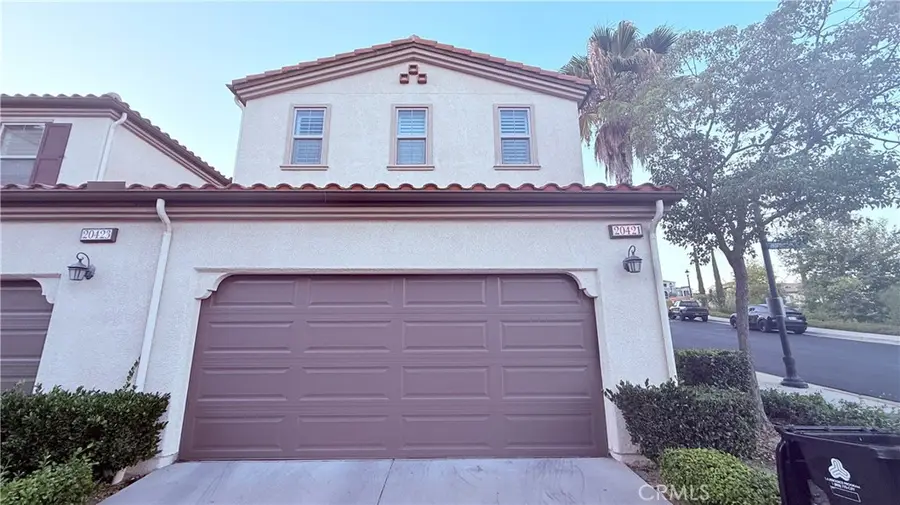 20421 Paseo Azul, Northridge, CA 91326 - #2