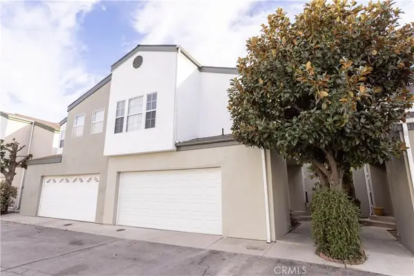 9146 Lemona Avenue #105, North Hills, CA 91343