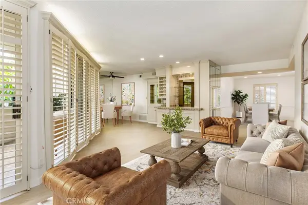5216 Yarmouth Avenue #105, Encino, CA 91316