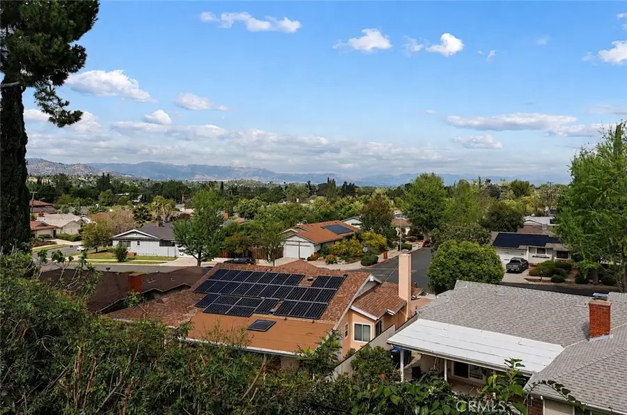 23925 Crosson Drive, Woodland Hills, CA 91367 - #3