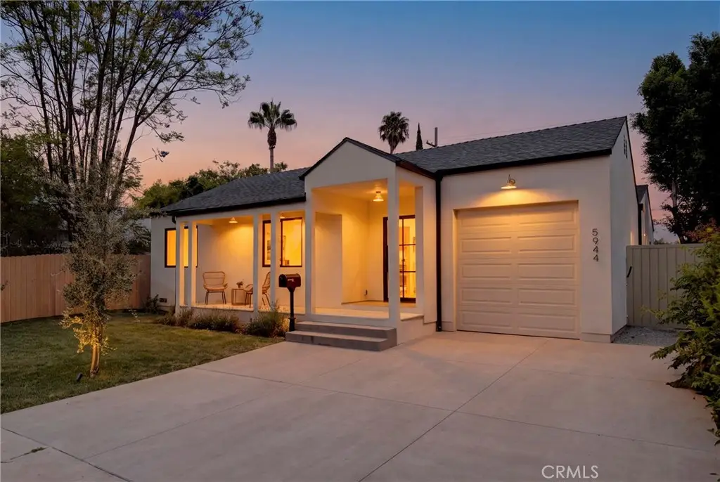 5944 Lasaine, Encino, CA 91316 - #1