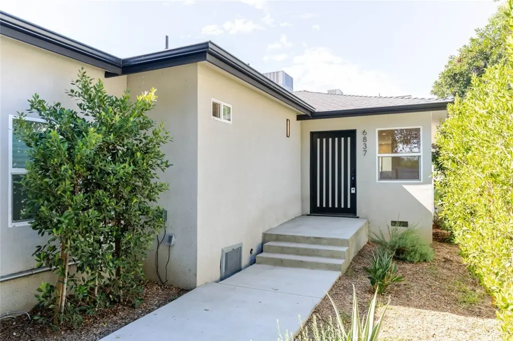 6837 Yolanda Avenue, Reseda, CA 91335 - #1