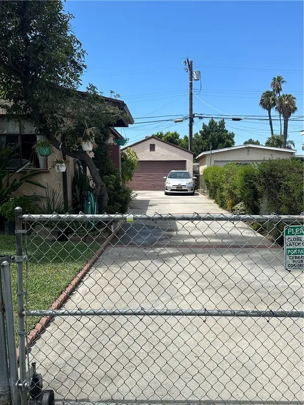 8719 Tilden, Panorama City, CA 91402