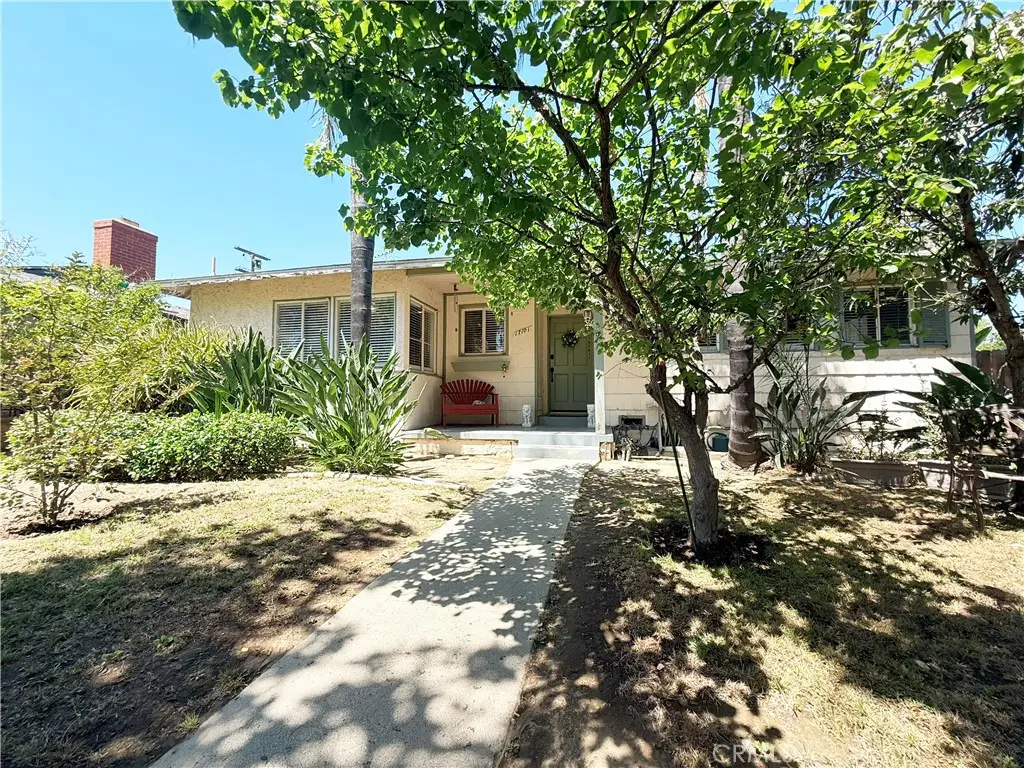 17101 Gault Street, Van Nuys, CA 91406 - #1