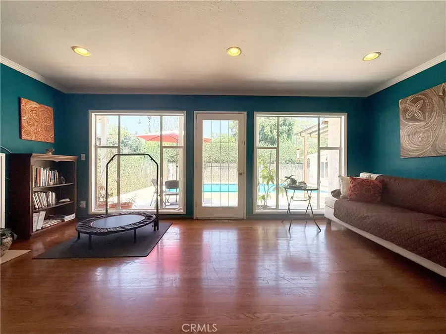 17101 Gault Street, Van Nuys, CA 91406 - #3