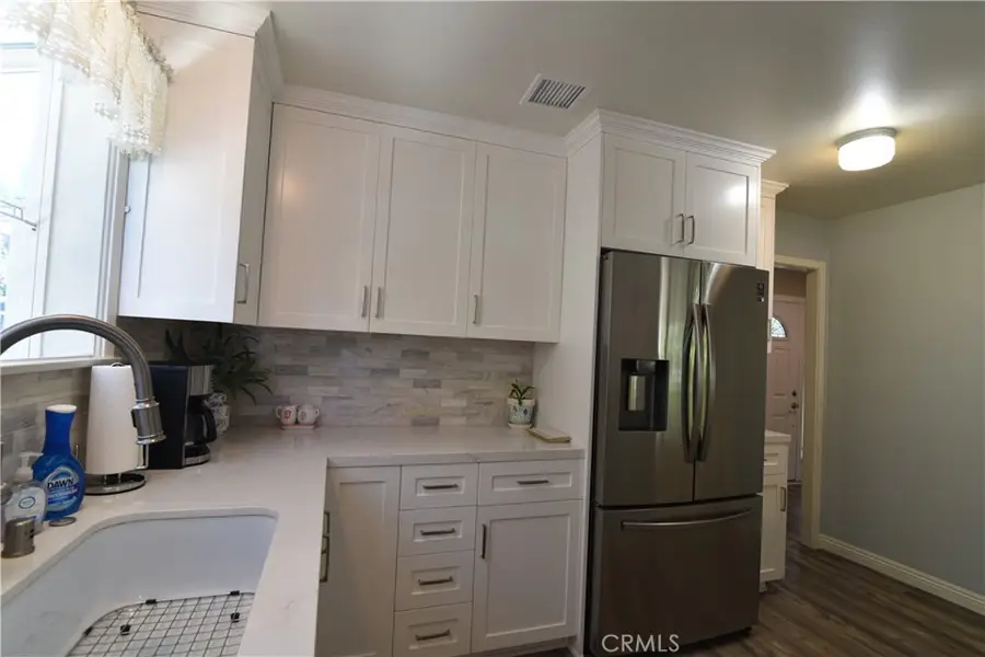 6242 Kenwater, Woodland Hills, CA 91367 - #2