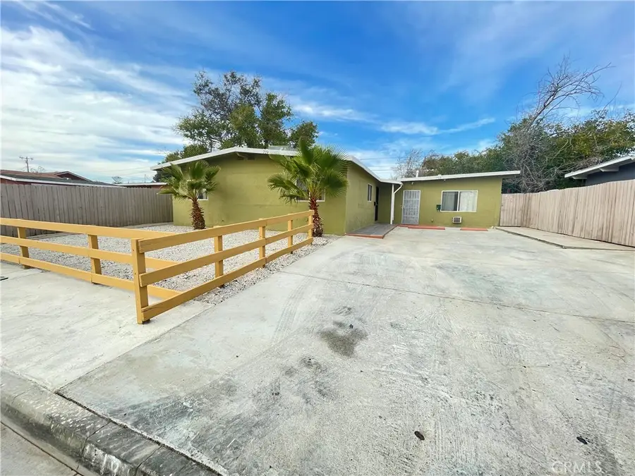 719 W Avenue H13, Lancaster, CA 93534 - #2