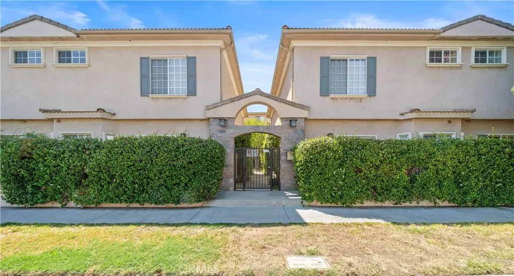 11808 Riverside Drive #3, Valley Village, CA 91607 - #1