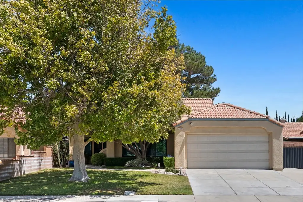 44236 27th W, Lancaster, CA 93536 - #1